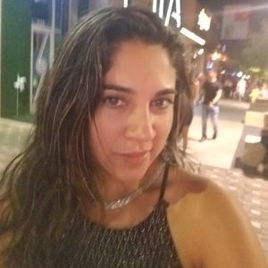 Meet your Posher, Vanessa e